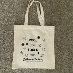 Canvas tote